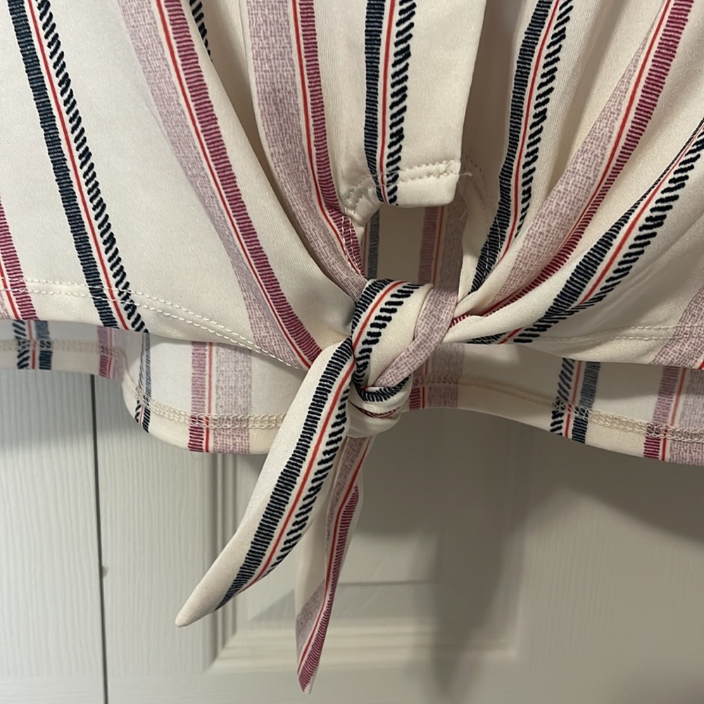 Striped blouse - Picture 3 of 3